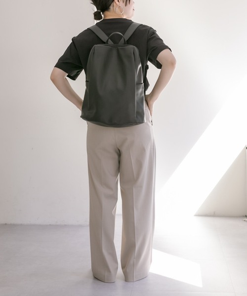 ear PAPILLONNER（イア パピヨネ） デイバック リュック 「本革/A4