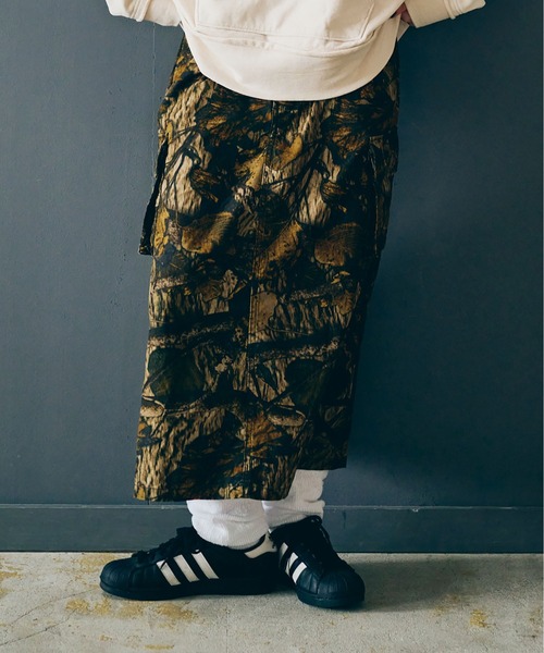 RNA（アールエヌエー） スカート G1101 カモフラージュカーゴロング