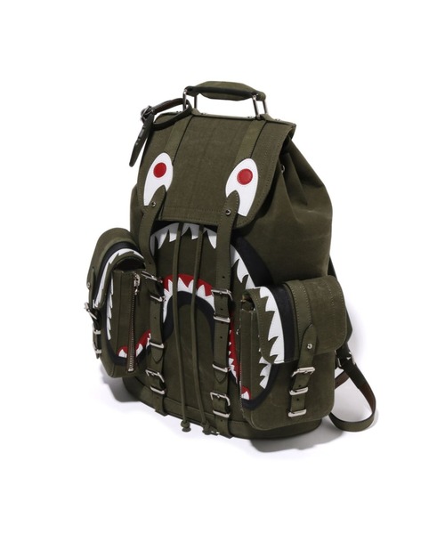 A BATHING APE（アベイシングエイプ） デイバック リュック BAPE X