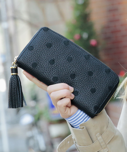 perche（ペルケ） 財布 perche / 牛革ドット刺繍ラウンド長財布