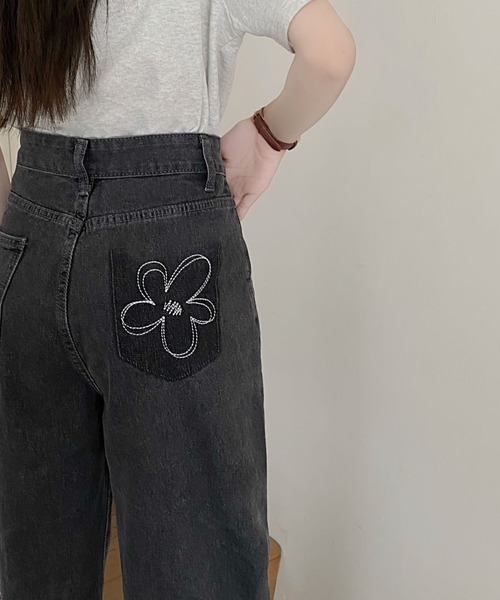 DIAVEL ジーンズ デニム デニムパンツ 花柄刺しゅうデニムパンツ