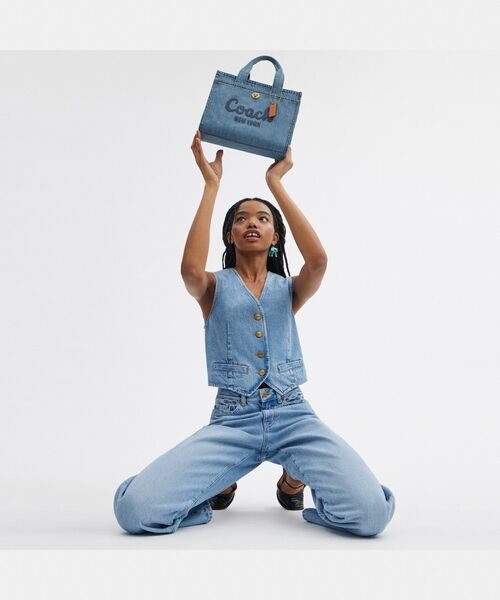 COACH（コーチ） トートバッグ カーゴ トート 26 レディース メンズ