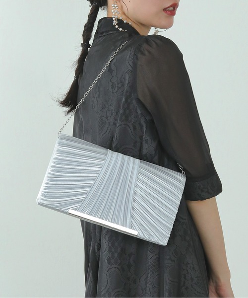 Kana クラッチバッグ パーティーバッグ 2WAY サテンプリーツ上品