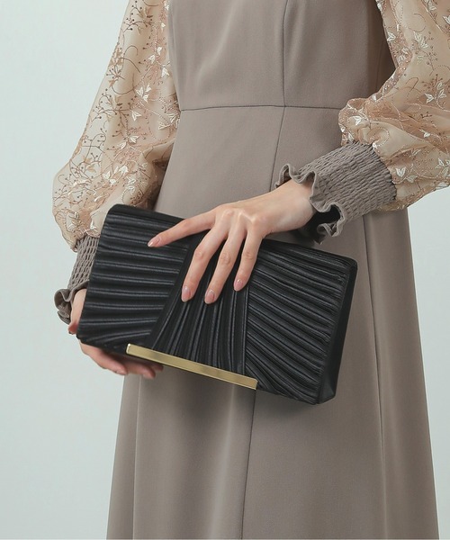Kana クラッチバッグ パーティーバッグ 2WAY サテンプリーツ上品