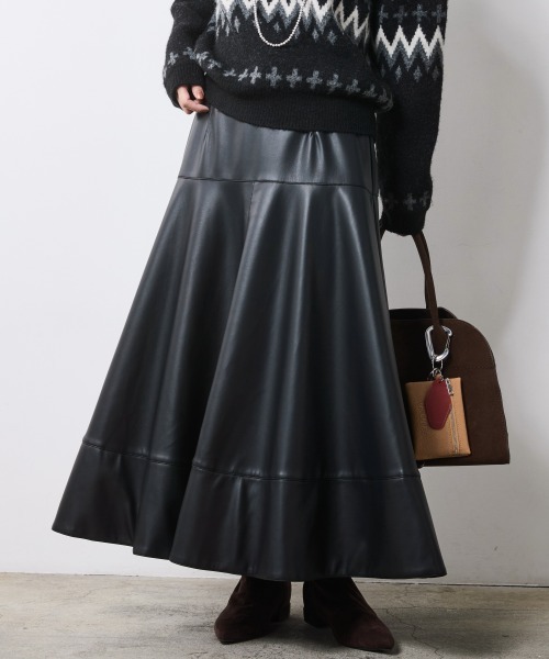 CHIC STYLE（シックスタイル） スカート フェイクレザーフレアスカート