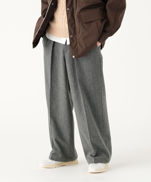 BEAMS（ビームス） スラックス ワイドストレート フランネル