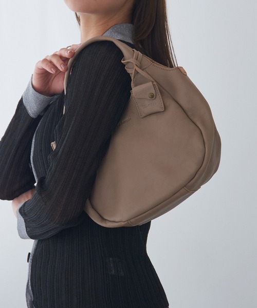 toleur（トーラ） トートバッグ 「toleur」カウレザードロップトート