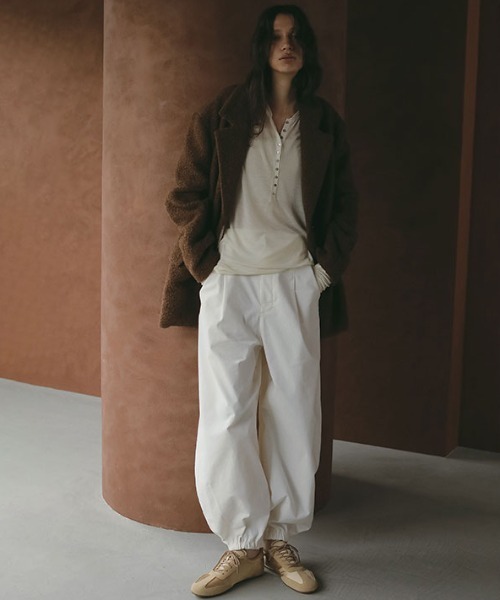 ETRE TOKYO（エトレトウキョウ） パンツ コーデュロイカーブジョガー