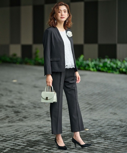 GeeRA（ジーラ） セットアップ ノーカラージャケットパンツスーツ4点