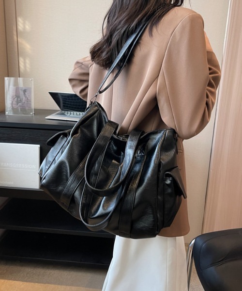 lilful ボストンバッグ 「大容量」マルチポケット 2WAY ボストン