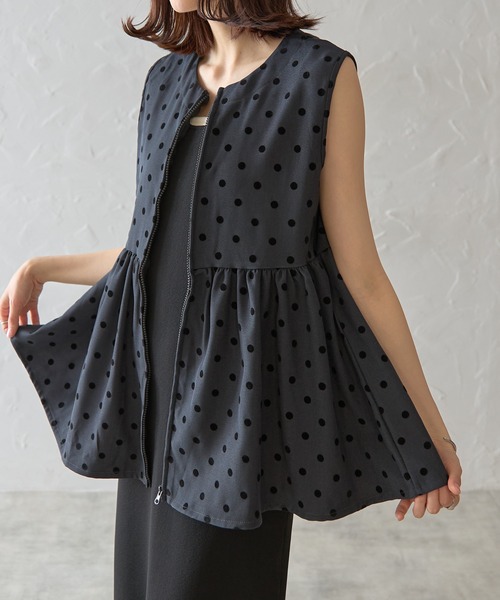 each alchemist ベスト ジレ フロッキードットペプラムジップアップ