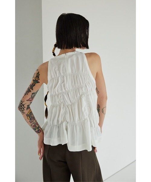 OMMO（オーエムエムオー） IRREGULAR SHIRRING TOP レディース