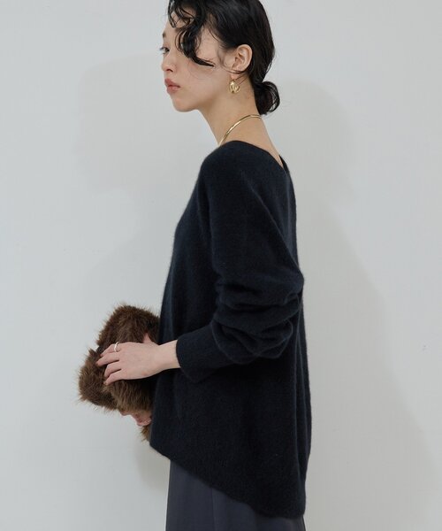 GALLARDAGALANTE（ガリャルダガランテ） ニット セーター 「デコルテ