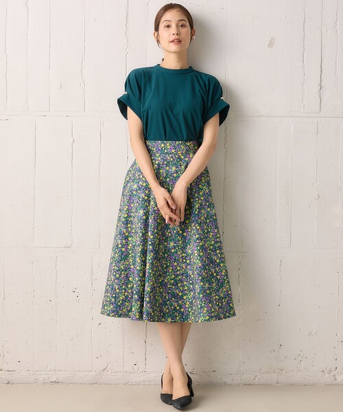 組曲（KUMIKYOKU） スカート 「23AW」フラワープリント ドラマティック