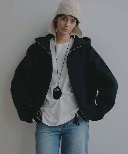 ETRE TOKYO（エトレトウキョウ） チャーム ネックコードコームネック