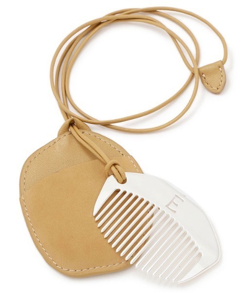 ETRE TOKYO（エトレトウキョウ） チャーム ネックコードコームネック