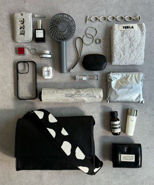 ear PAPILLONNER（イア パピヨネ） ショルダーバッグ バッグ 「本革