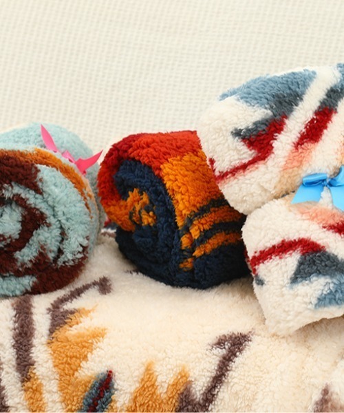 CELENA BEATS ブランケット 4WAY ボアブランケット 膝掛け ひざ掛け