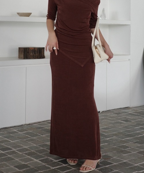 anuans（アニュアンス） スカート アセテートカットナロースカート