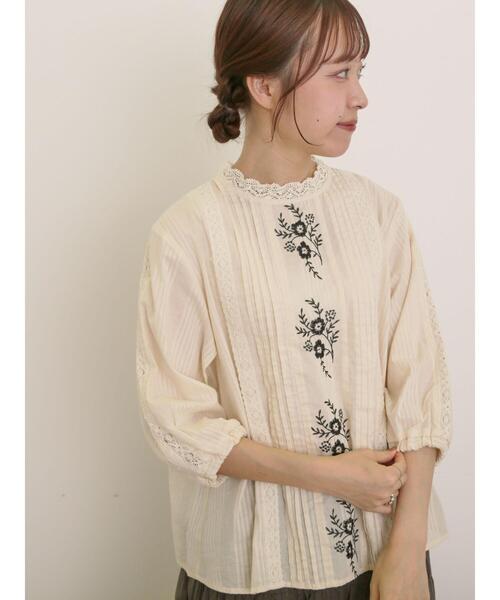 Samansa Mos2（サマンサモスモス） ブラウス シャツ フラワー柄刺繍