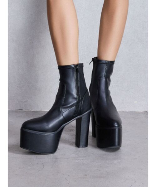 GYDA（ジェイダ） ブーツ 厚底 太ヒール バルキーショートブーツ