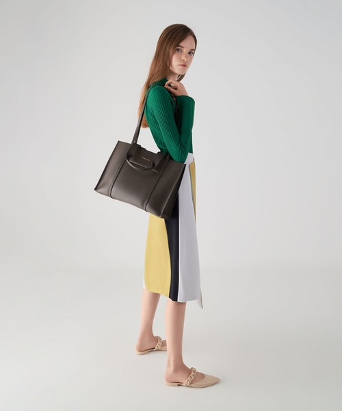 CHARLES ＆ KEITH（チャールズ&キース） トートバッグ シャリア ラージ