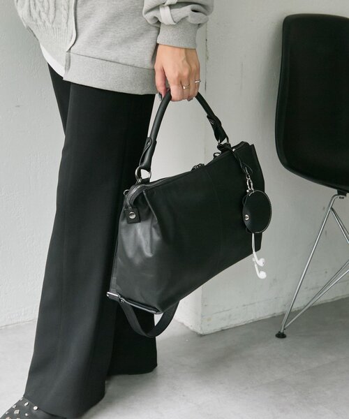 ear PAPILLONNER（イア パピヨネ） ショルダーバッグ バッグ 「本革/A4