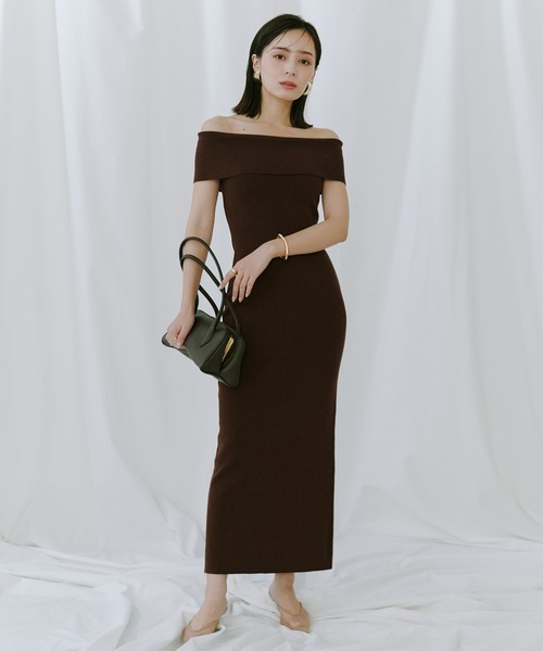 anuans（アニュアンス） ワンピース ムーンネックニットワンピース