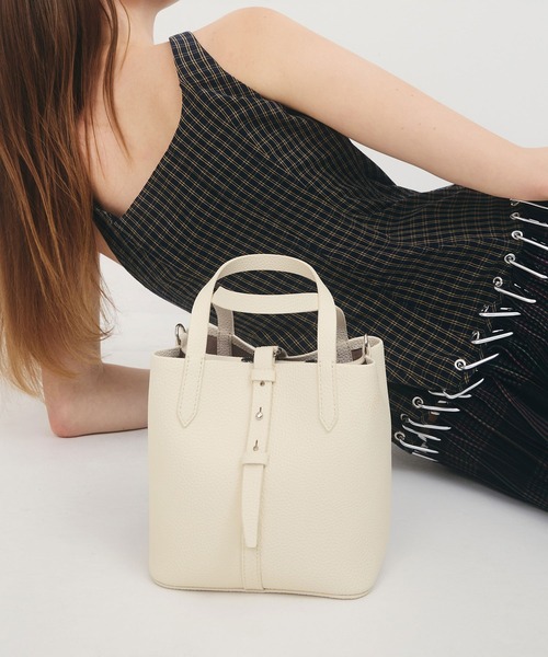 CHARLES ＆ KEITH（チャールズ&キース） ショルダーバッグ バッグ