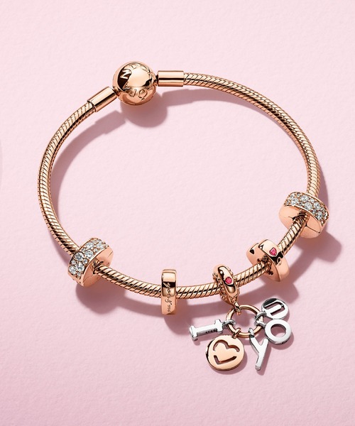 PANDORA（パンドラ） ブレスレット Moments スネーク チェーン