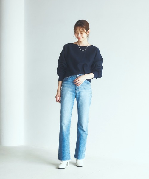 YANUK（ヤヌーク） ジーンズ デニム デニムパンツ セミフレア