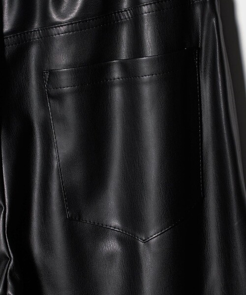 UNITED ARROWS（ユナイテッドアローズ） パンツ レザーライク