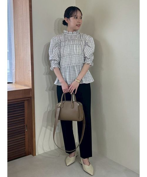 Mila Owen（ミラオーウェン） ブラウス シャツ シャーリングペプラム