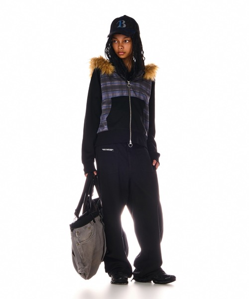 BEEDEN パーカー CHECK PRINT ZIP UP FUR HOODIE レディース