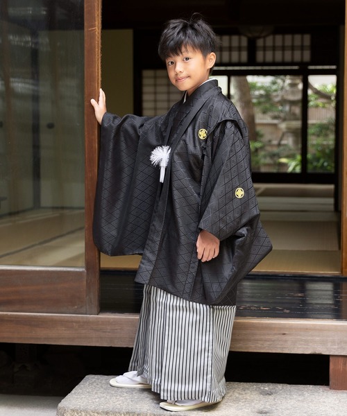 KIMONOMACHI 着物 ボーイズ 羽織袴セット 男の子 10歳 13歳 金刺繍紋