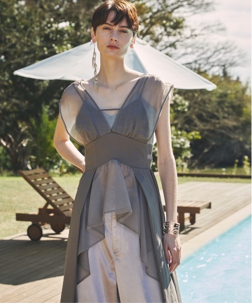 LA BELLE ETUDE（ラベルエチュード） ブラウス シャツ BACKレースUP