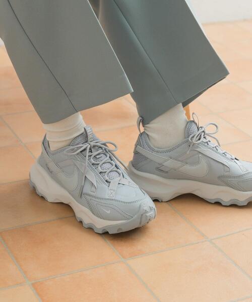 NIKE（ナイキ） スニーカー NIKE TC7900 レディース : ZOZOTOWN Yahoo