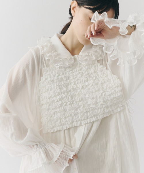 PERNA（ペルナ） ブラウス シャツ サイドリボンフリルベスト
