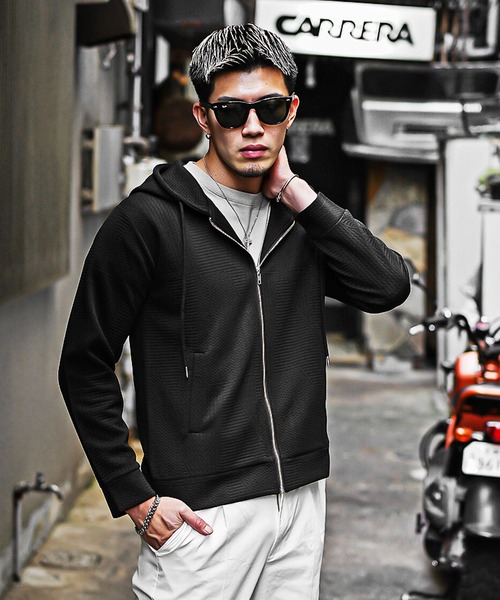 SOMEDIFF（サムディフ） パーカー 「SOMEDIFF」フクレジャガードフル