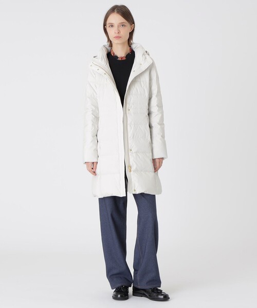 BLUE LABEL CRESTBRIDGE（ブルーレーベルクレストブリッジ） ダウン