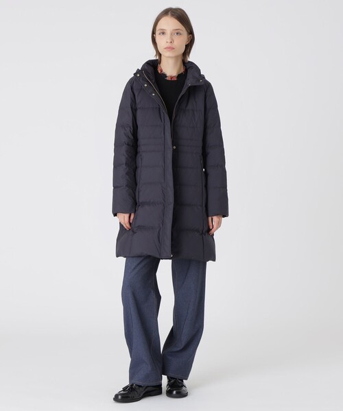 BLUE LABEL CRESTBRIDGE（ブルーレーベルクレストブリッジ） ダウン