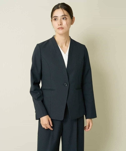 a.v.v（アー・ヴェ・ヴェ） スーツ 「洗える/イージーケア/毛玉になり