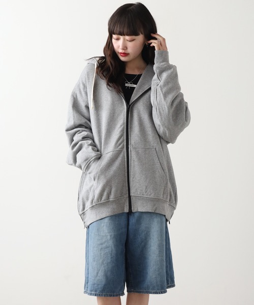 FOG ESSENTIALS（エフオージーエッセンシャルズ） パーカー FOG