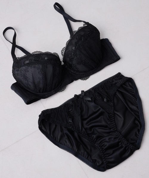Dolce Fiora（ドルチェ フィオラ） ブラジャー ショーツセット ブラ