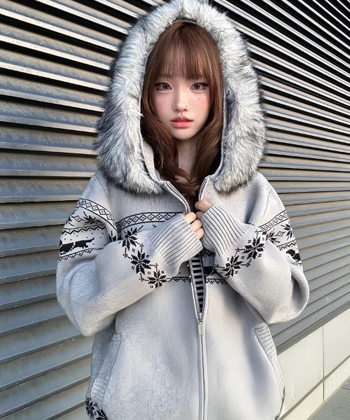 ViViDAY カーディガン ノルディック柄エコファーフード付きニット