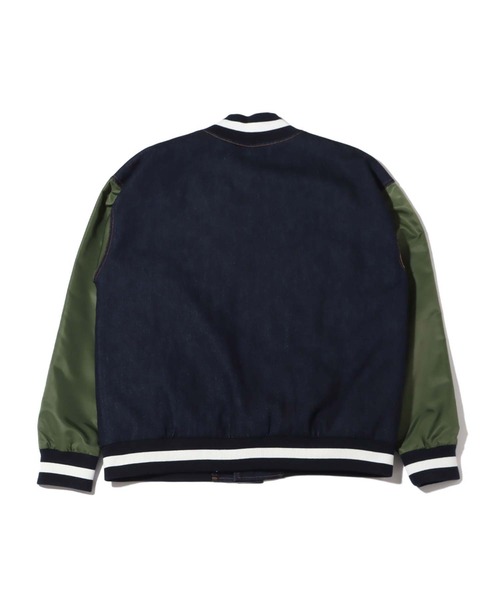 UGG Australia（アグオーストラリア） 「UGG」 スタジャン M