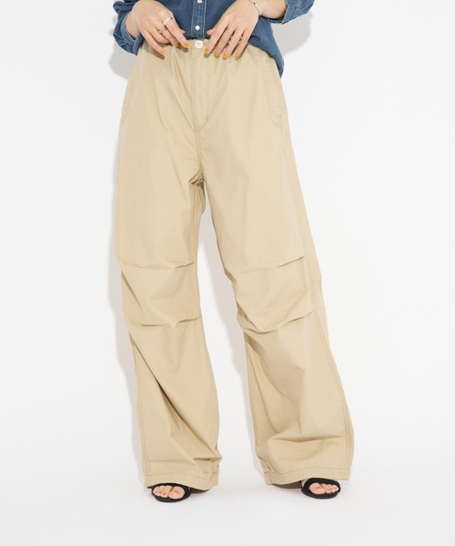 Levi's（リーバイス） カーゴパンツ パラシュートパンツ レディース