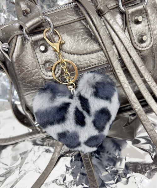 MASHIRO キーホルダー レオパードモチーフカラーエコファーバッグ