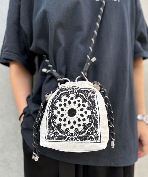 Port（ポート） ショルダーバッグ 巾着タイプ 刺繍 ショルダーバッグ