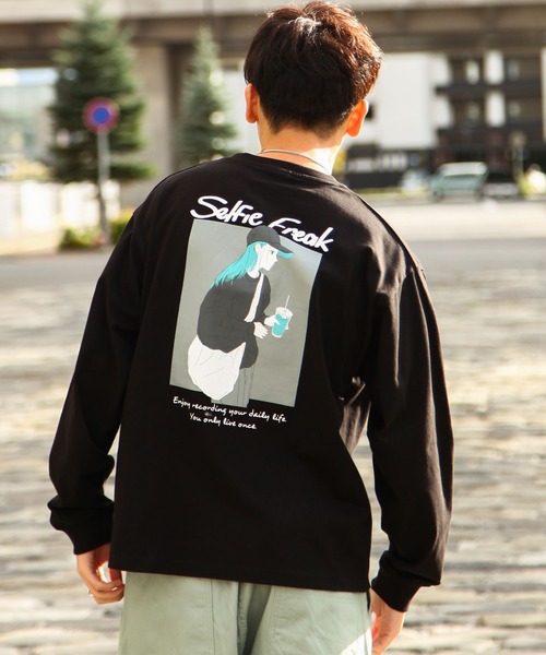 ZIP FIVE（ジップ ファイブ） tシャツ 「Selfie freak」 イラスト